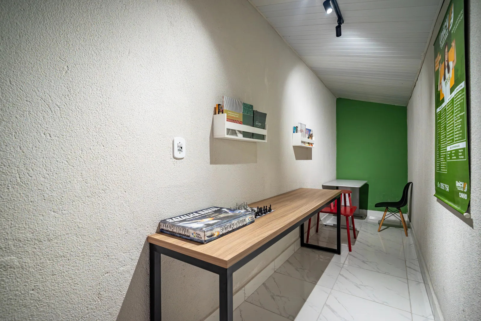 Sala de leitura do Polo Unicive Pinhais